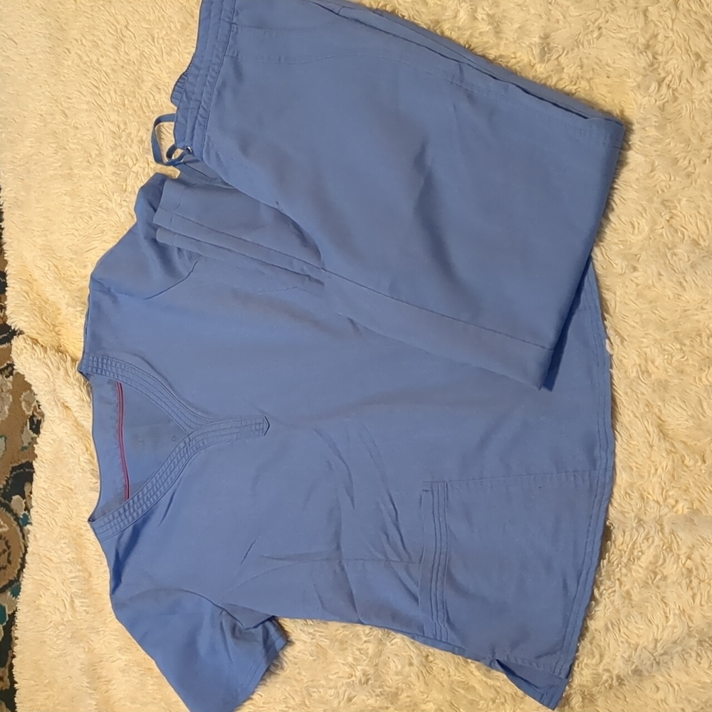 Purple label scrub set